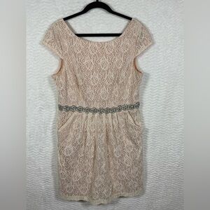 City Triangles Cream Lace Midi Dress with Silver Diamond Detail. Size 16.